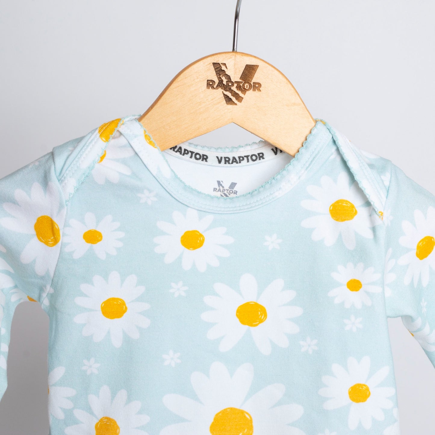 Body largo margaritas celestes