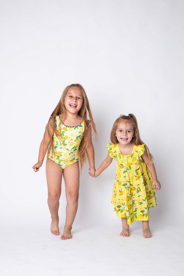 Conjunto malla niña UV+50 lemons