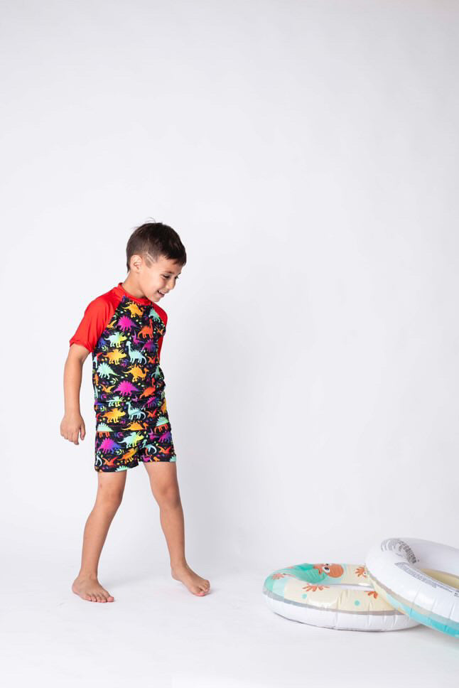 Conjunto malla niño Uv+50 dino colors