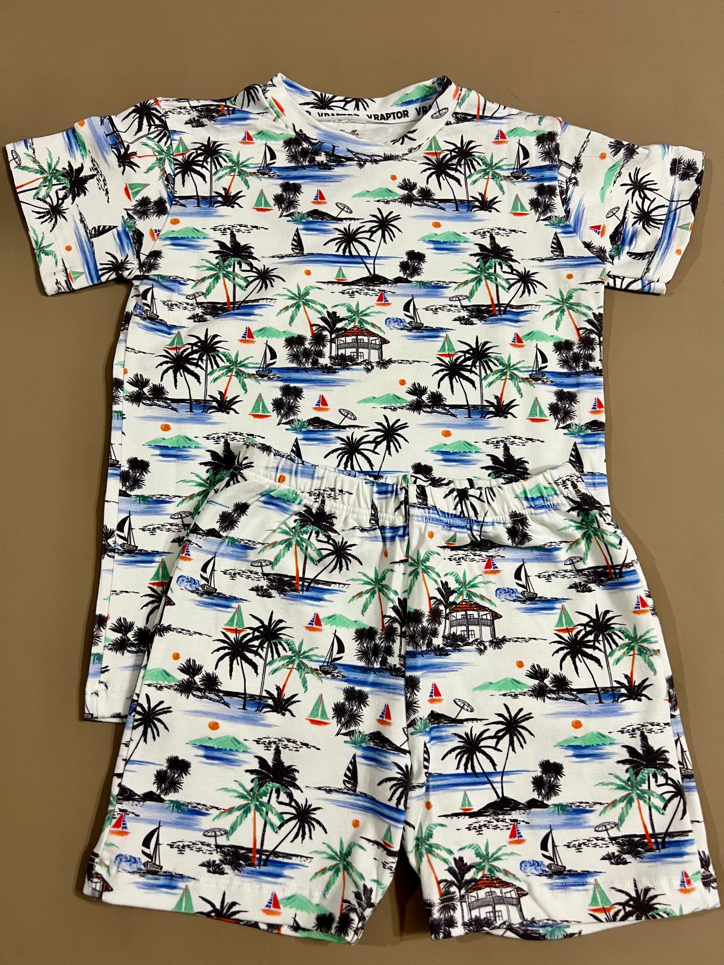 Conjunto Short Y Remera Hawaii