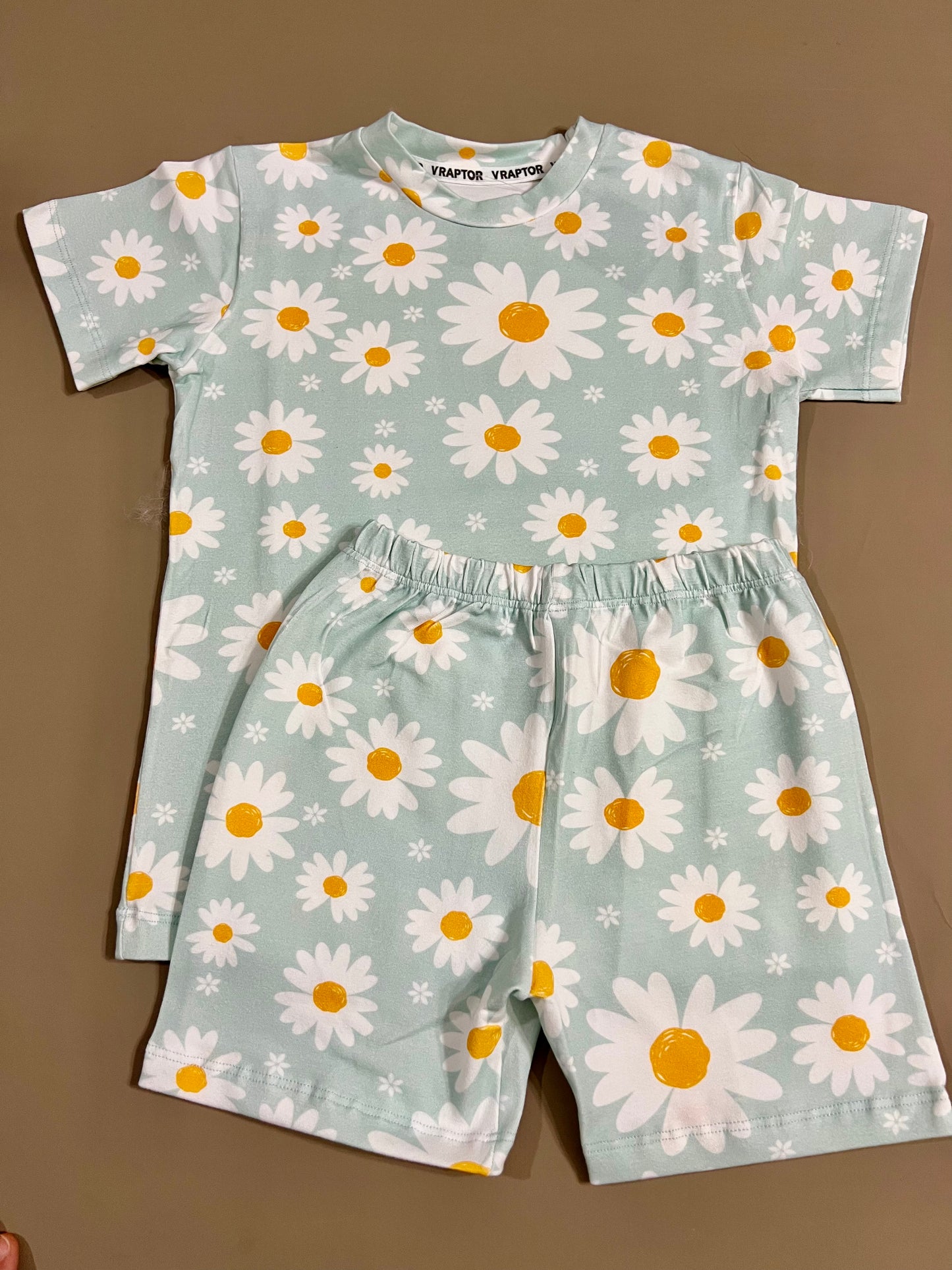 Conjunto Short Y Remera Margaritas Celeste