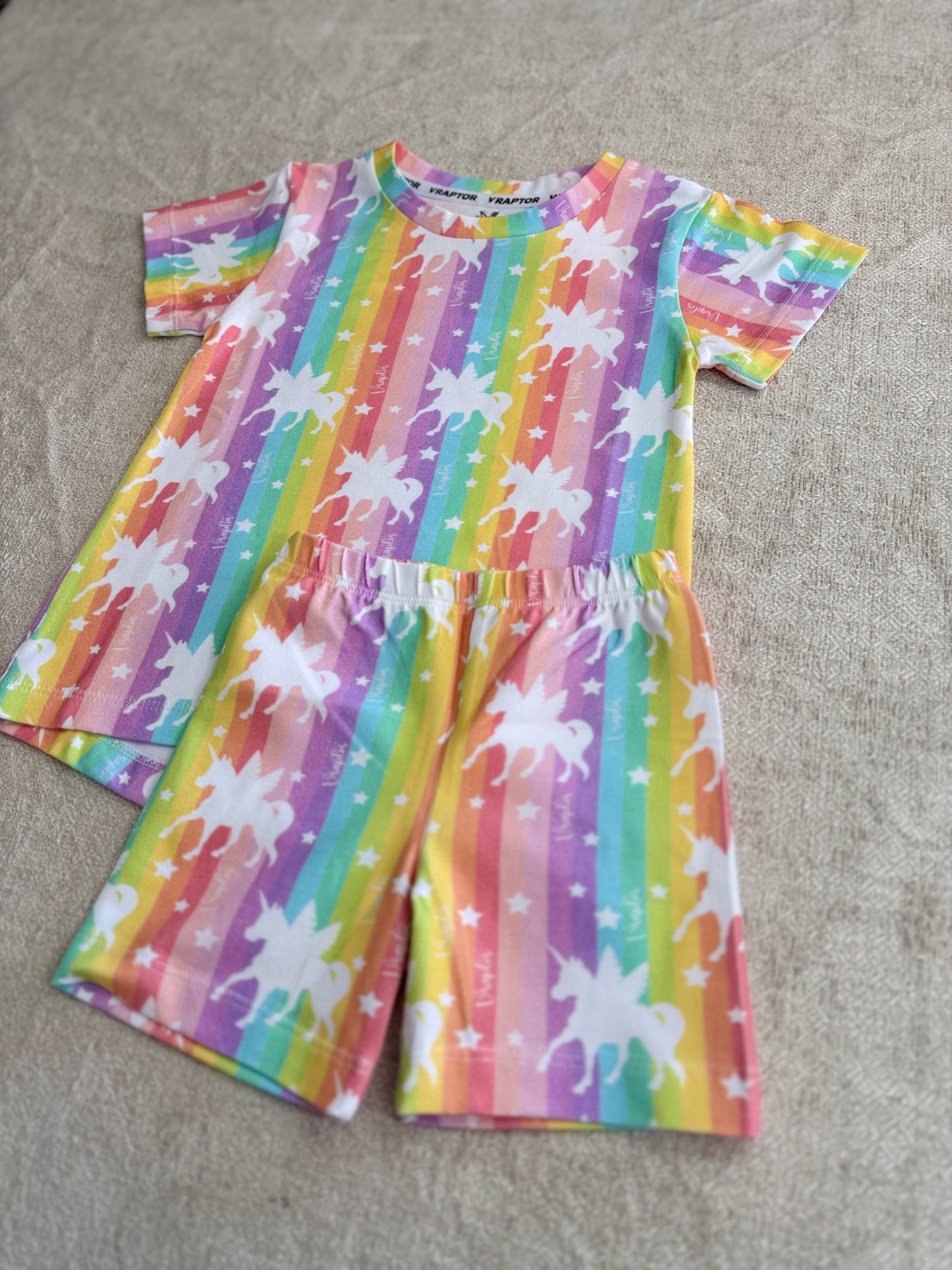 Conjunto Short Y Remera Unicornio