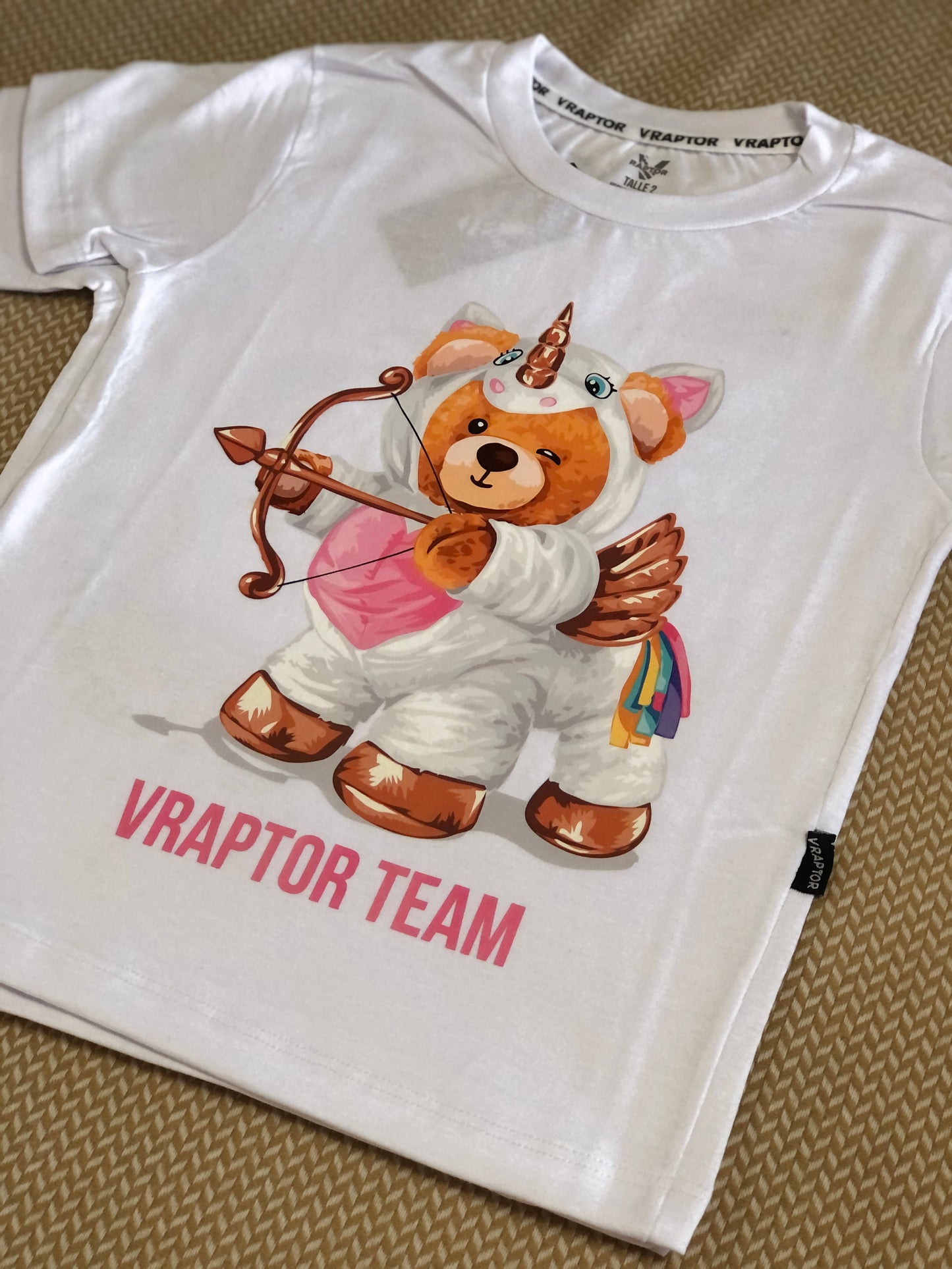 Remera Estampada Vbear Unicornio