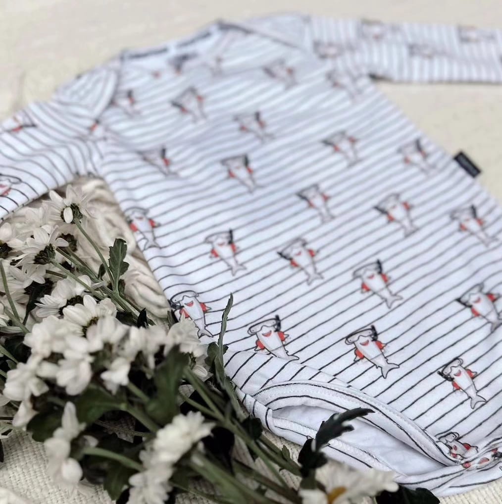 Body largo baby shark