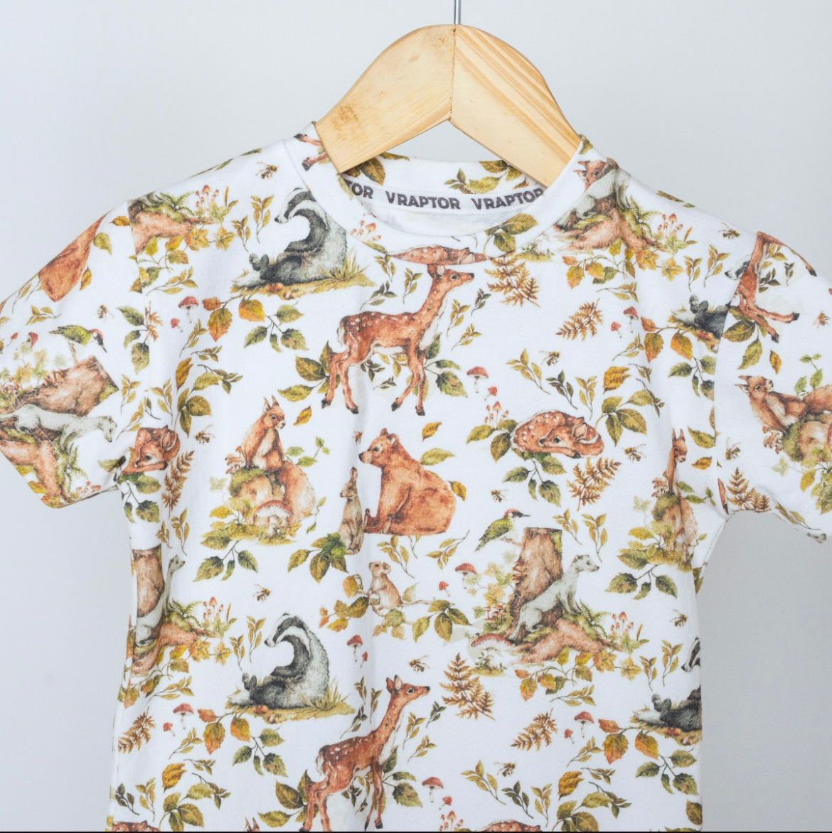 Conjunto Short Y Remera Woodland