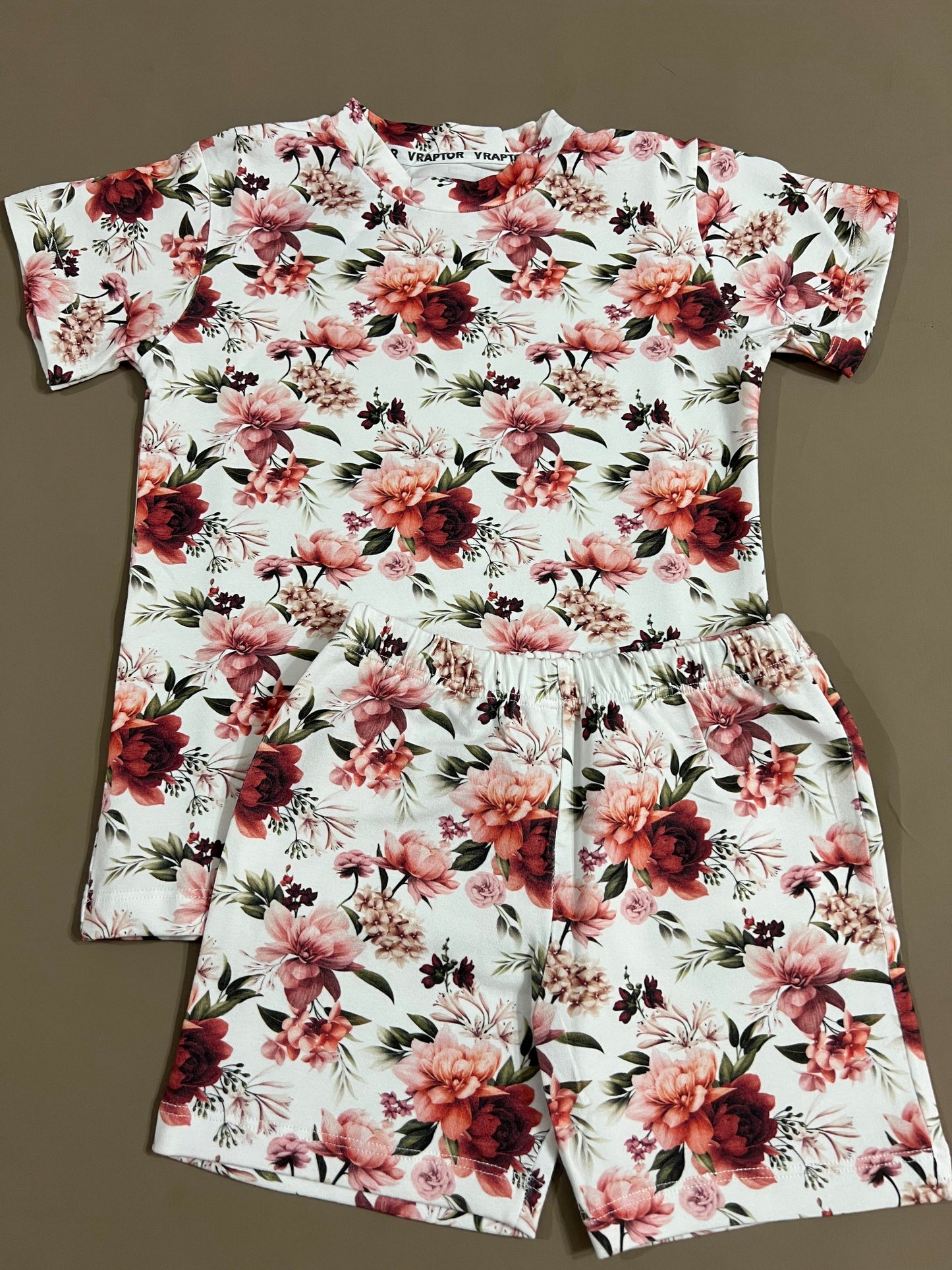 Conjunto Short Y Remera Romantico