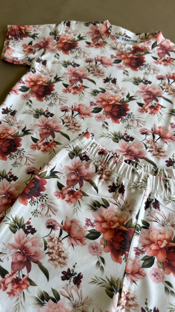 Conjunto Short Y Remera Romantico